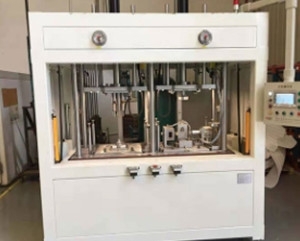 汽车空调压缩机壳体高压水检漏机